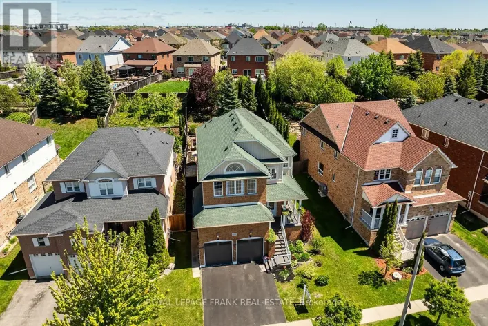 1533 CLEARBROOK DRIVE, Oshawa
