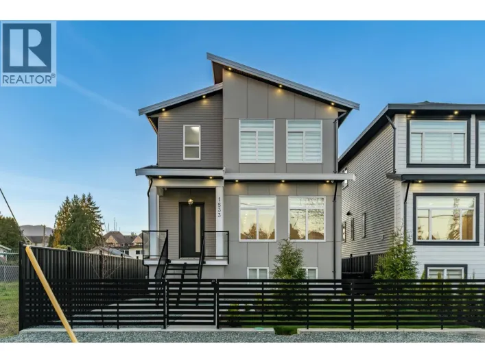 1533 MANNING AVENUE, Port Coquitlam