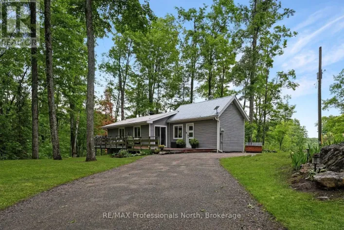 1534 SALERNO LAKE ROAD, Highlands East