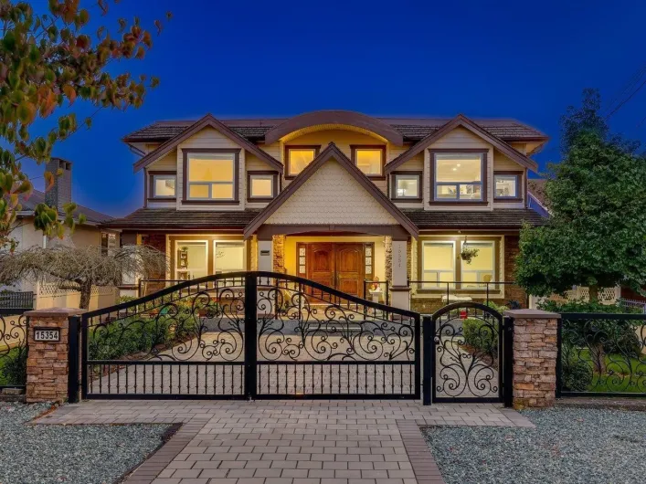 15354 ROYAL AVENUE, White Rock