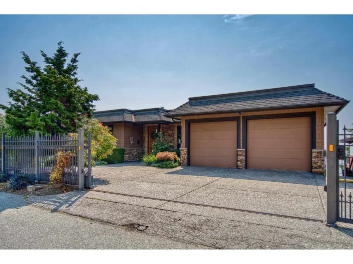 15357 COLUMBIA AVENUE, White Rock