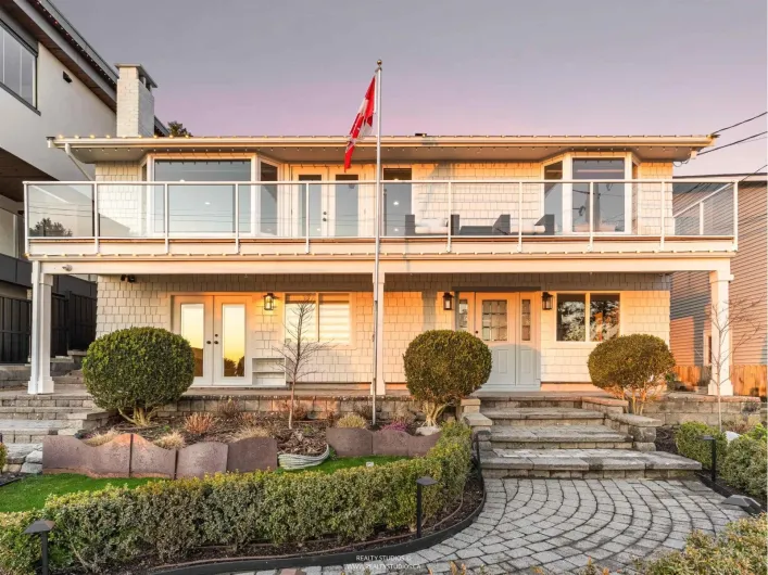 15383 COLUMBIA AVENUE, White Rock