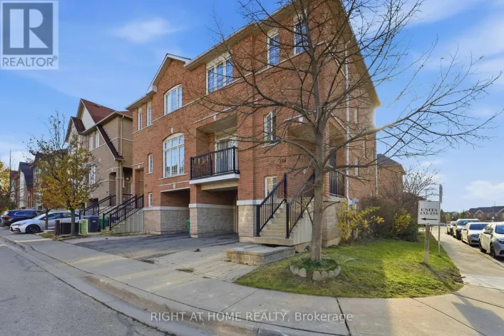 154 - 7155 MAGISTRATE TERRACE, Mississauga