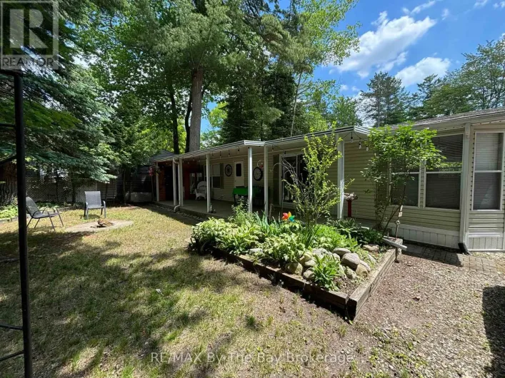 154 - 85 THEME PARK DRIVE, Wasaga Beach