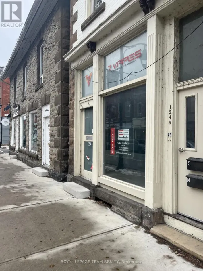 154 BRIDGE STREET, Carleton Place
