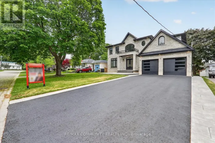 154 BURKHOLDER STREET, Whitchurch-Stouffville