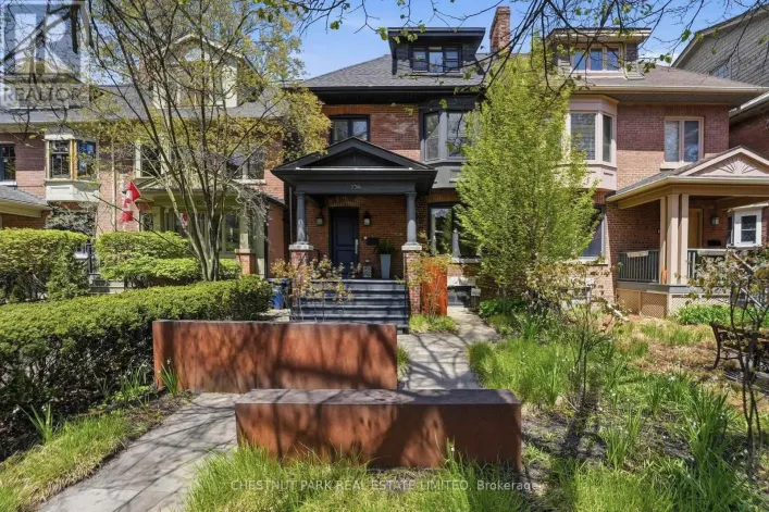 154 COTTINGHAM STREET, Toronto