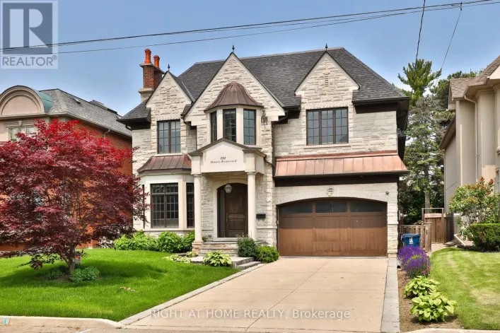 154 MUNRO BOULEVARD, Toronto