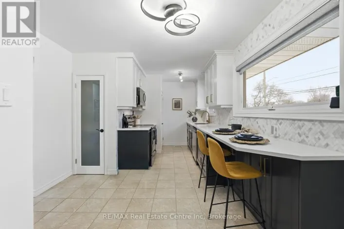 154 WAVERLEY DRIVE, Guelph