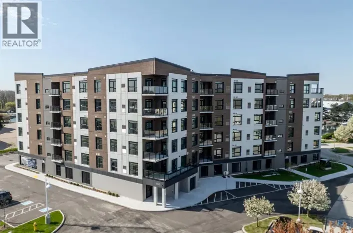 1540 VENETIAN BOULEVARD Unit# 204, Point Edward