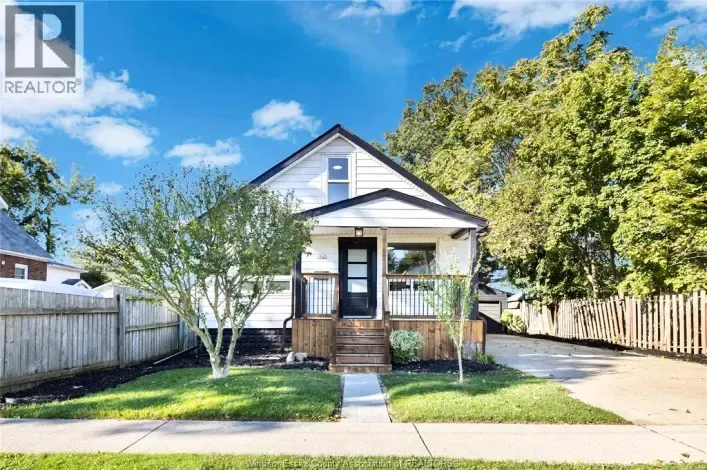 1541 ALBERT, Windsor