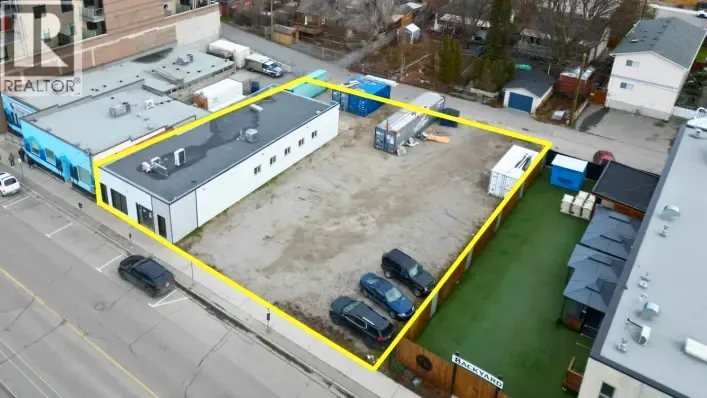 Residential Commercial Mix for sale: 154/160/166 Ellis Street, Penticton