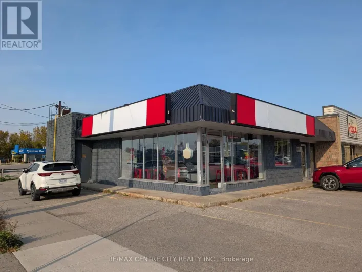 1544 DUNDAS STREET, London East