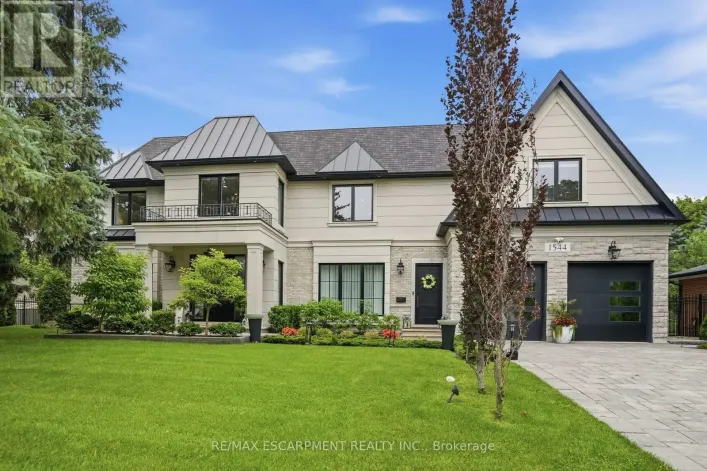 House for sale: 1544 LOCHLIN TRAIL, Mississauga