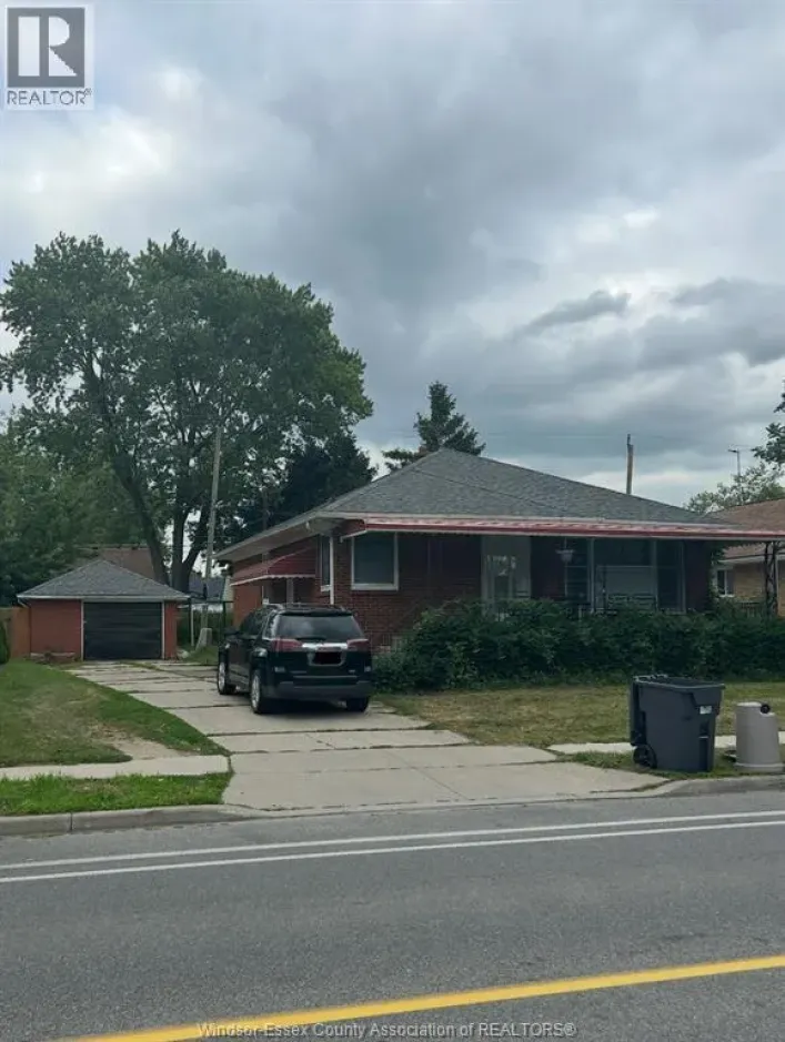 1544 PILLETTE, Windsor