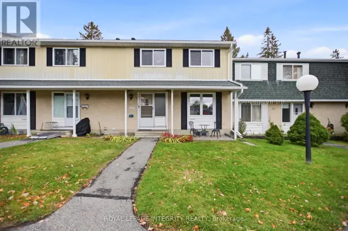 1544D BEAVERPOND DRIVE, Ottawa