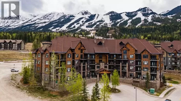1545 Kicking Horse Trail Unit# 307, Golden