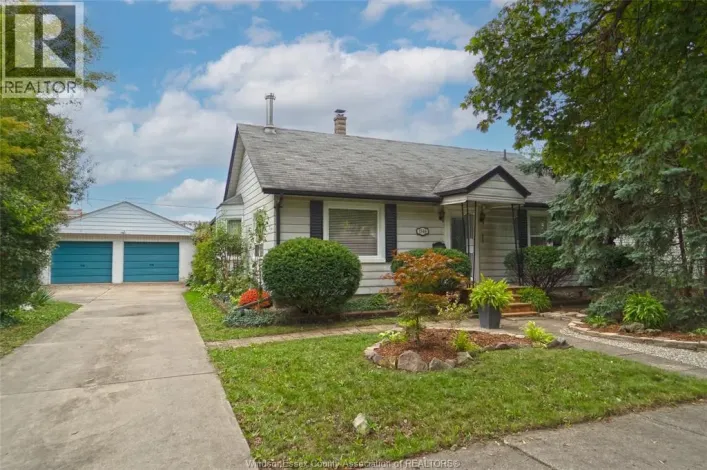 1546 California AVENUE, Windsor
