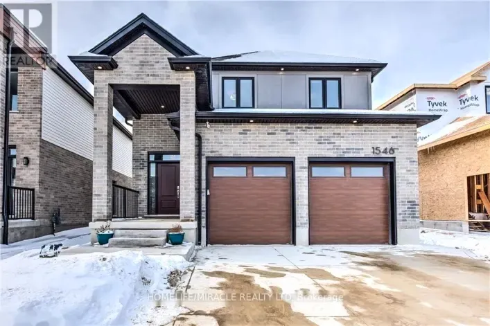 1546 MEDWAY PARK DRIVE, London North