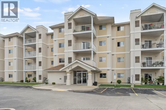 1547 GRAND MARAIS ROAD West Unit# 407, Windsor