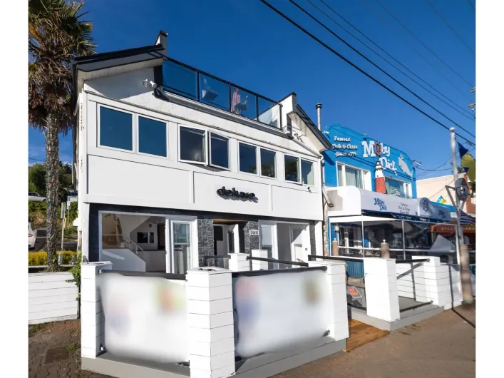 15475 MARINE DRIVE, White Rock