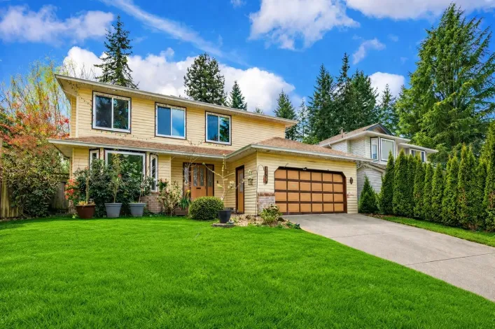 15488 27A AVENUE, Surrey
