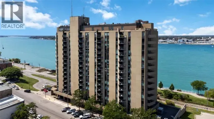155 FRONT STREET North Unit# 1306, Sarnia