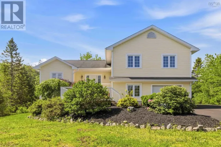 155 Grinstead Lane, Stillwater Lake