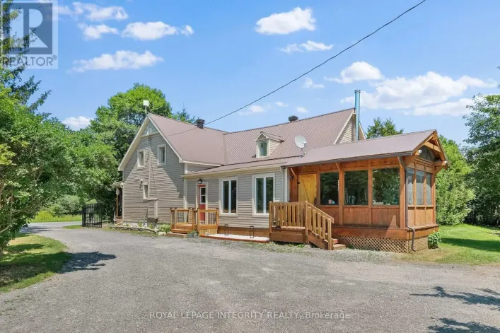 1550 COUNTY RD 2 ROAD, Alfred and Plantagenet