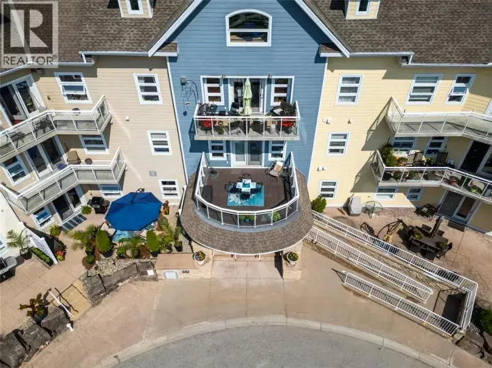 1550 VENETIAN BOULEVARD Unit# 211, Point Edward