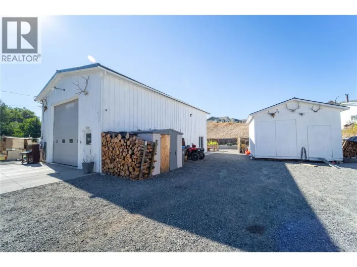1550 WALNUT Avenue, Merritt