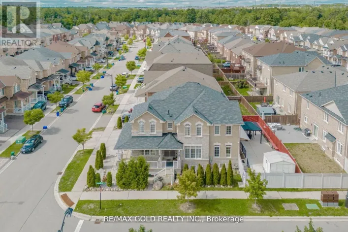 1554 BRUNY AVENUE, Pickering