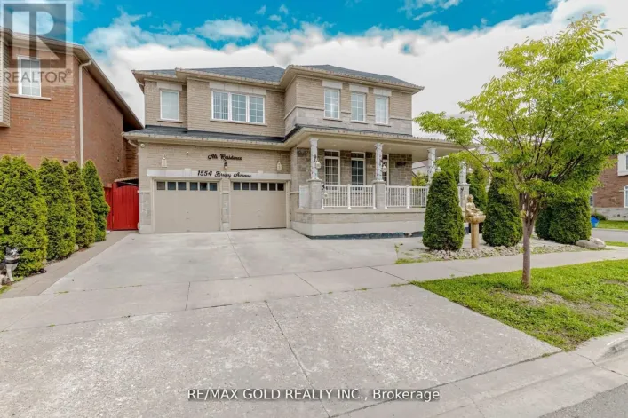 1554 BRUNY AVENUE, Pickering