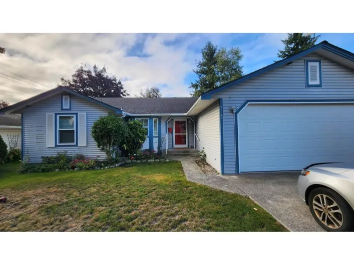 15580 20 AVENUE, Surrey