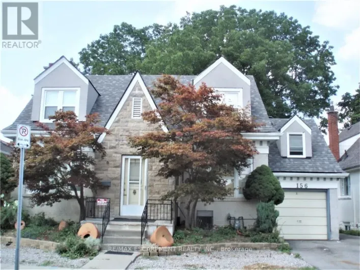 156 BOND STREET S, Hamilton