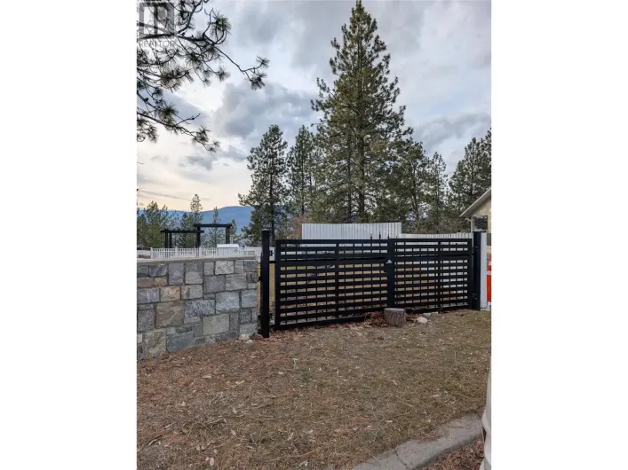 156 EVERGREEN Crescent, Penticton