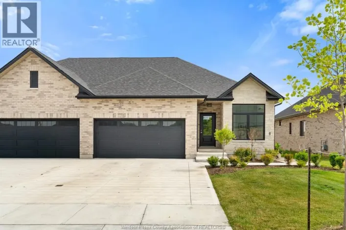 156 McLellan AVENUE Unit# A (UPPER), Amherstburg
