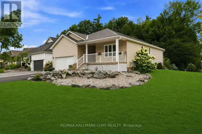 156 PINERIDGE GATE, Gravenhurst)