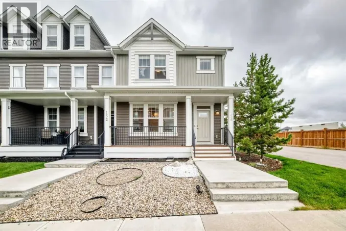 156 South Point Court SW, Airdrie