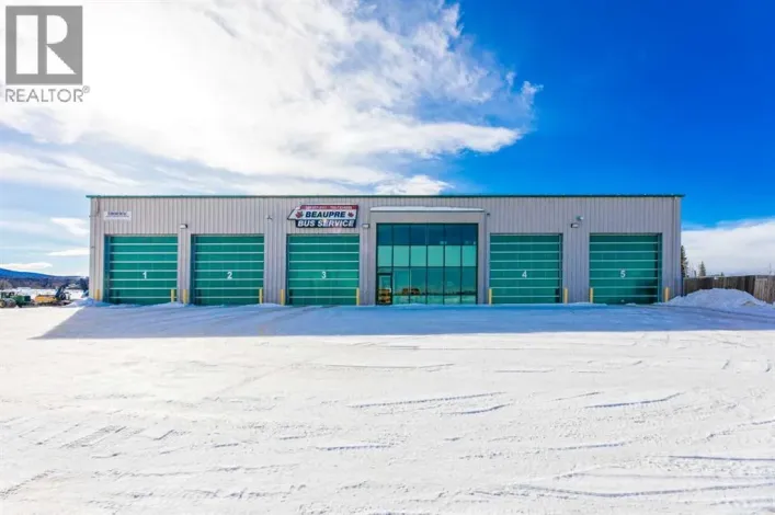156 Steele Crescent, Hinton