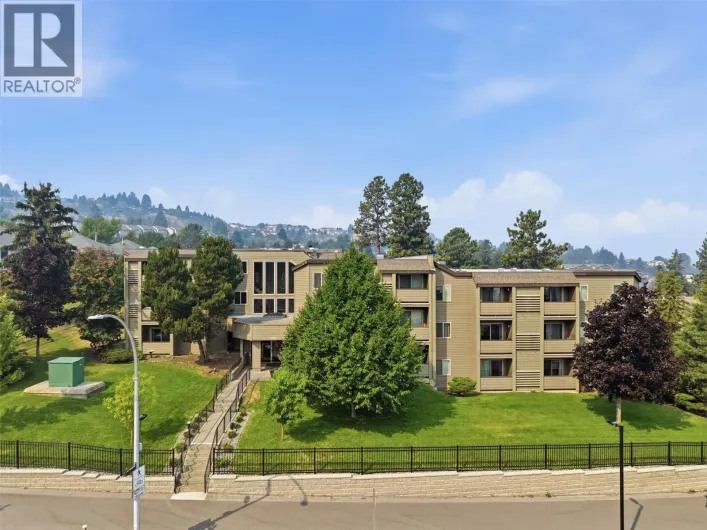 1560 Summit Drive Unit# 224, Kamloops