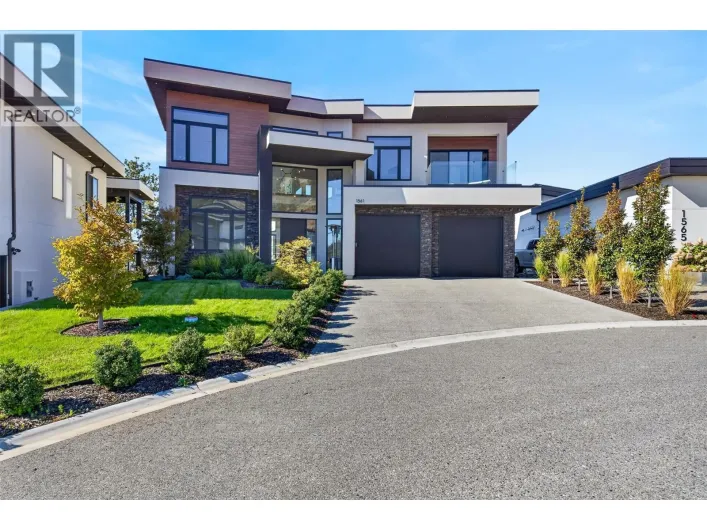 1561 Cabernet Court, West Kelowna