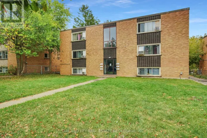 1563 ALLEN PLACE, London East