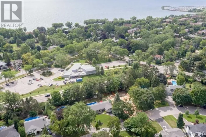 1566 VENETIA DRIVE, Oakville