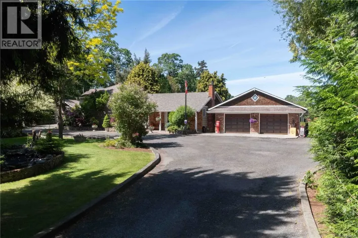 1568 Burnside Rd W, Saanich