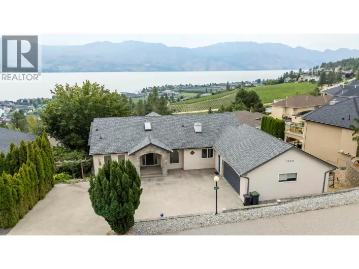 1569 Gregory Road, West Kelowna