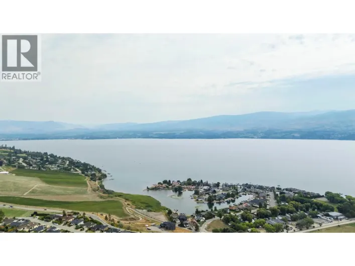 1569 Gregory Road, West Kelowna
