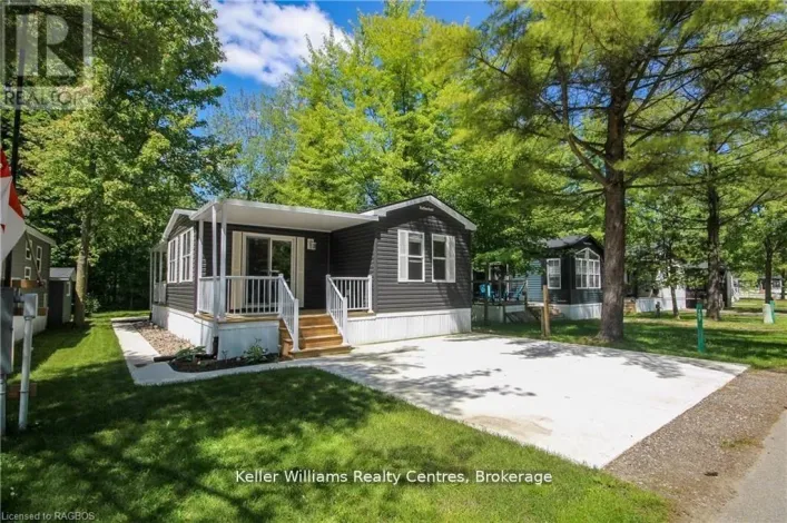 157 - 13 SOUTHLINE AVENUE, Huron-Kinloss