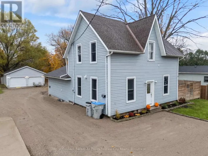 157 ALBERT STREET, Central Huron