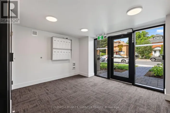 157 HOLLAND AVENUE, Ottawa